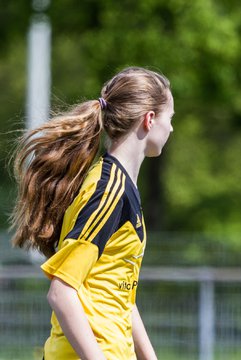 Bild 203 - B-Juniorinnen SG Trittau/S�dstormarn - SV Frisia 03 Risum Lindholm : Ergebnis: 3:1